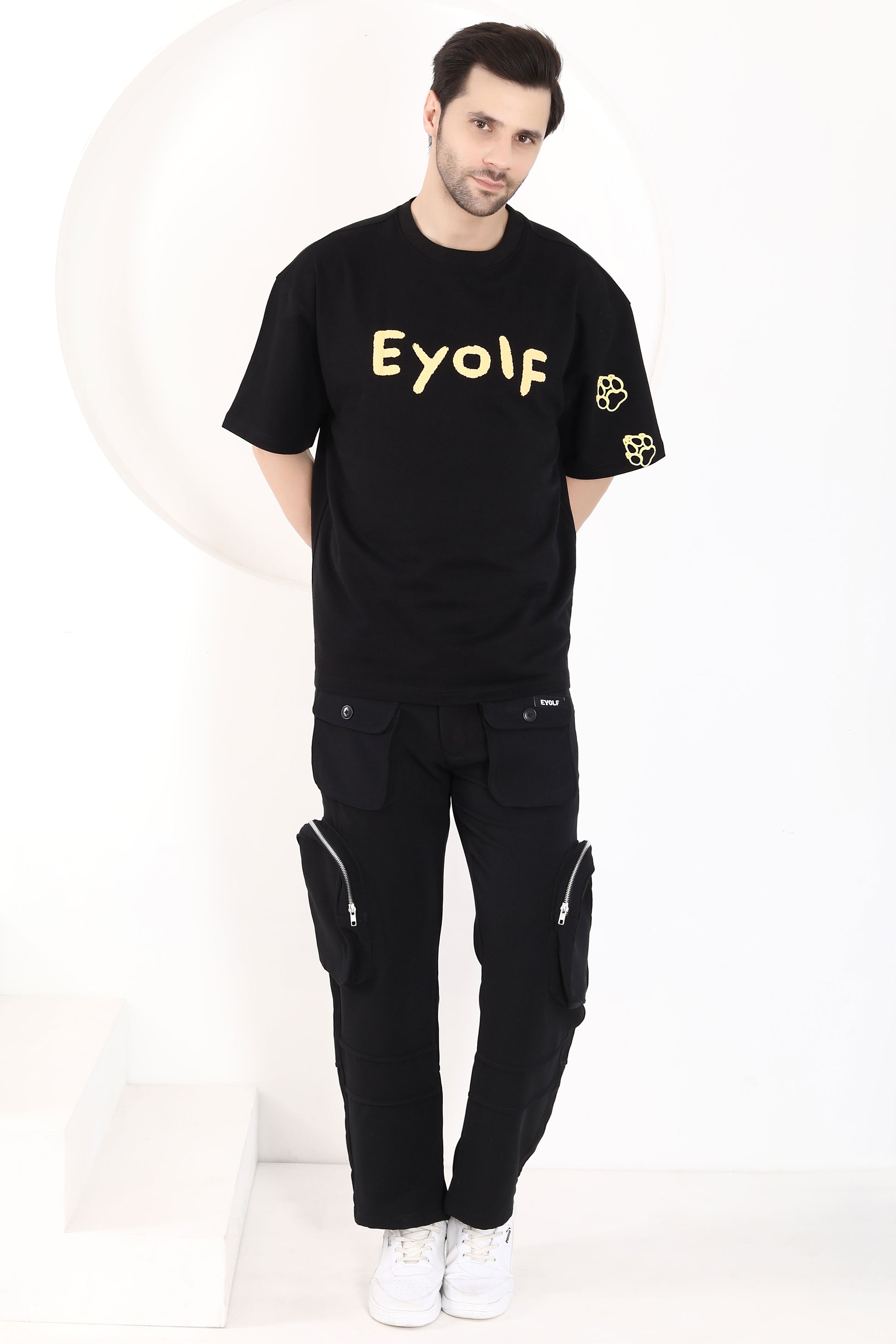 Men Puff Printed Wolf Tshirt