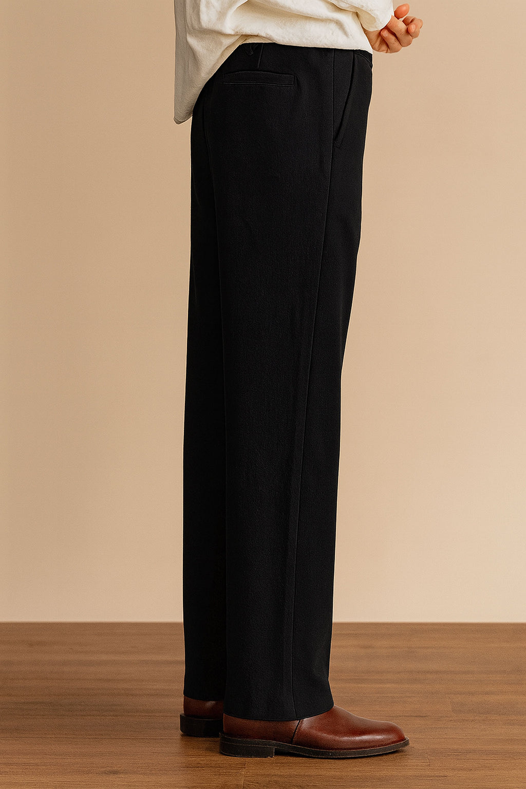 Men Straight Fit Trouser-Black