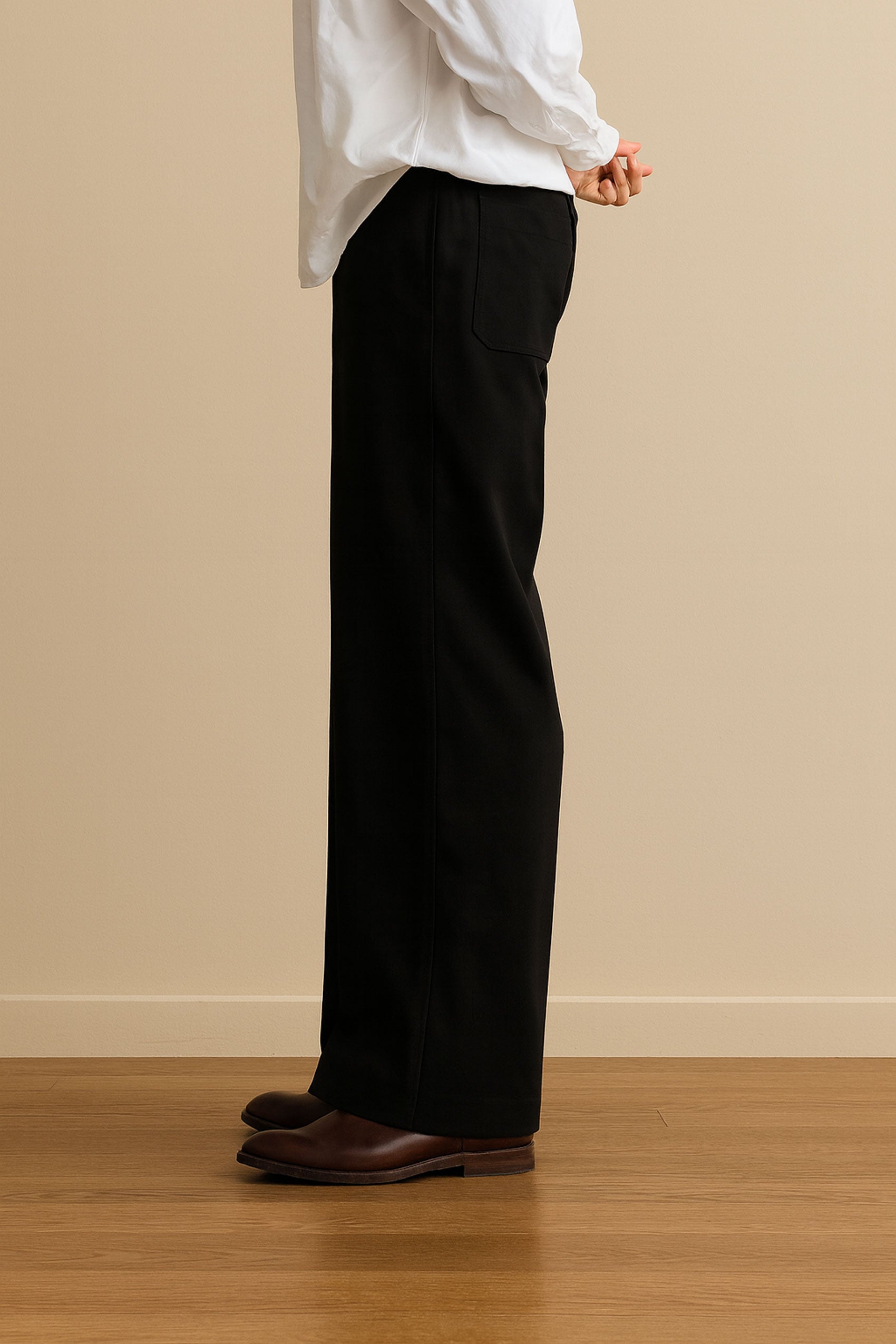 Men Straight Fit Trouser-Black