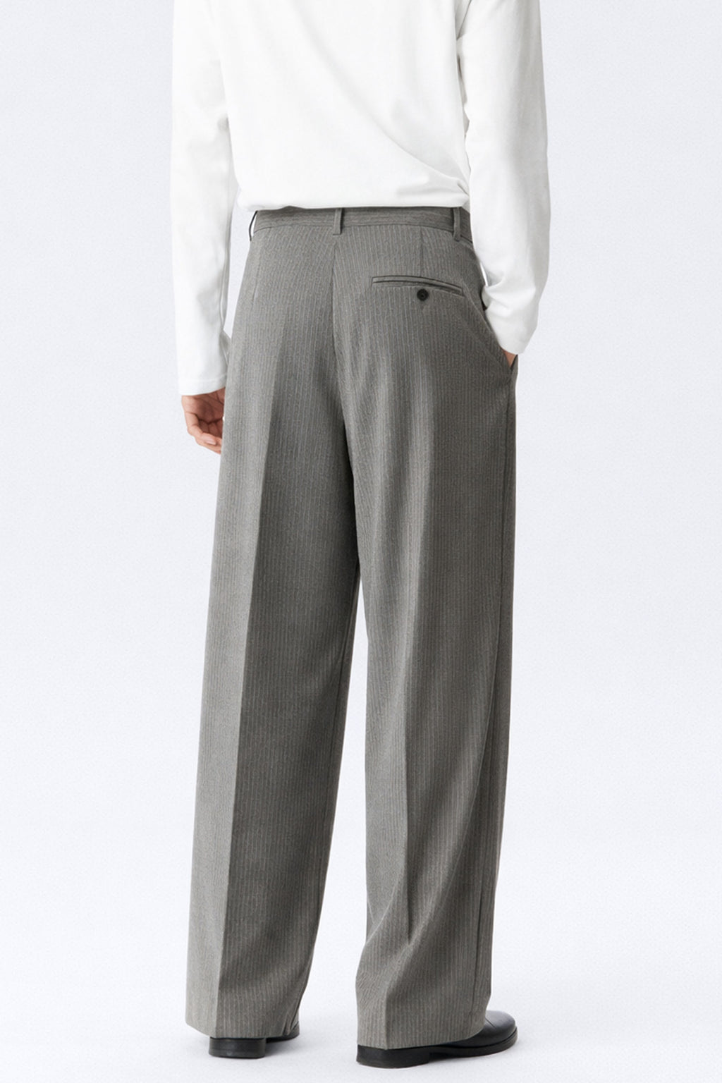 Men Straight Fit Pleated Pin Stripe Pants- Light Grey