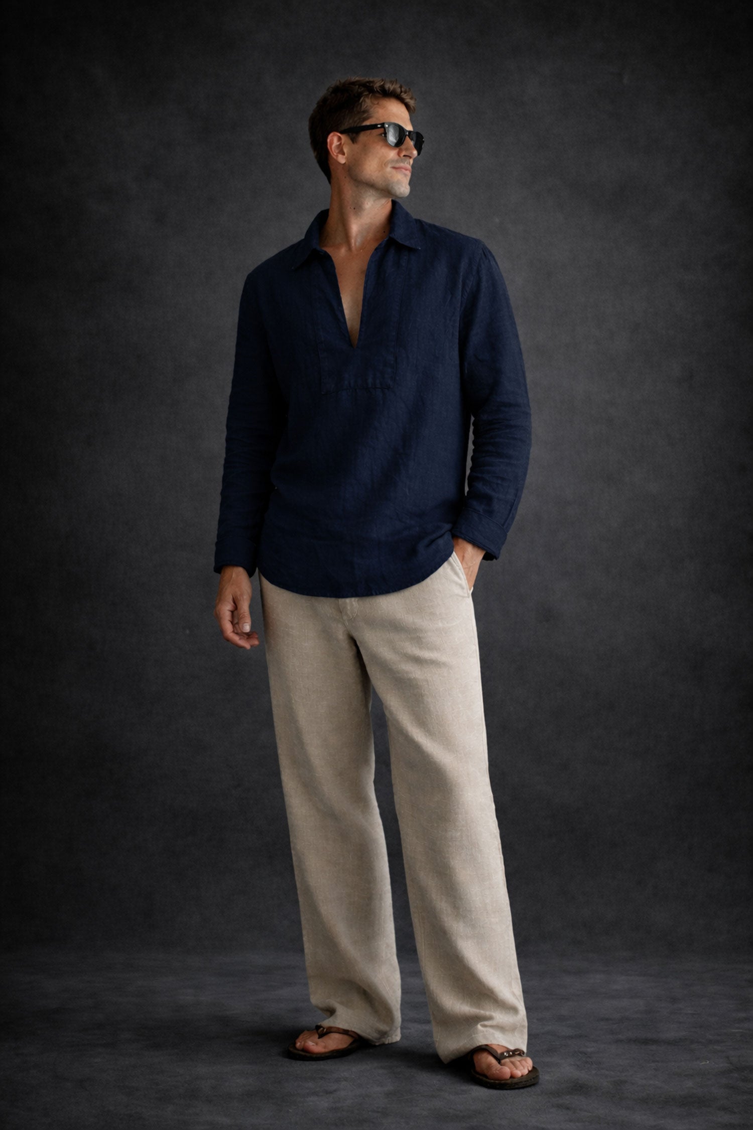 Men Linen Short Kurta-Navy Blue