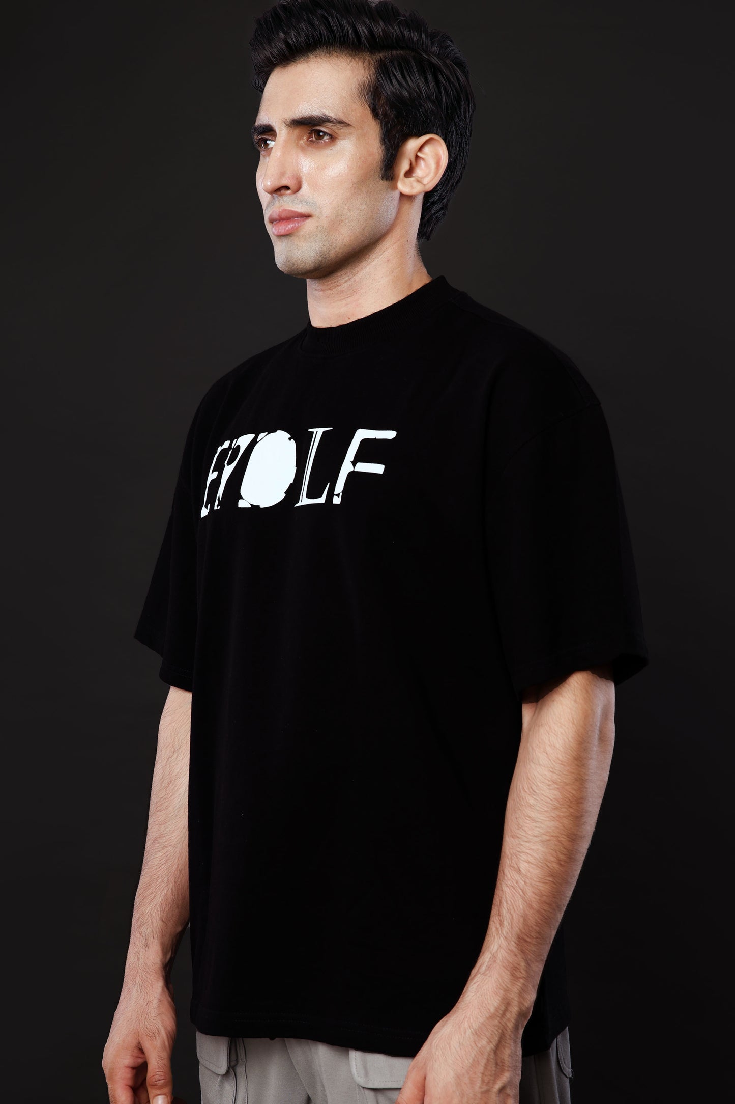 Breakthrough Boundaries Oversize Tshirt - Black