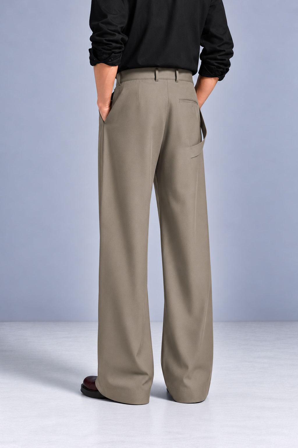 OLF Trouser 01 – Men’s Straight-Fit Trouser – Taupe