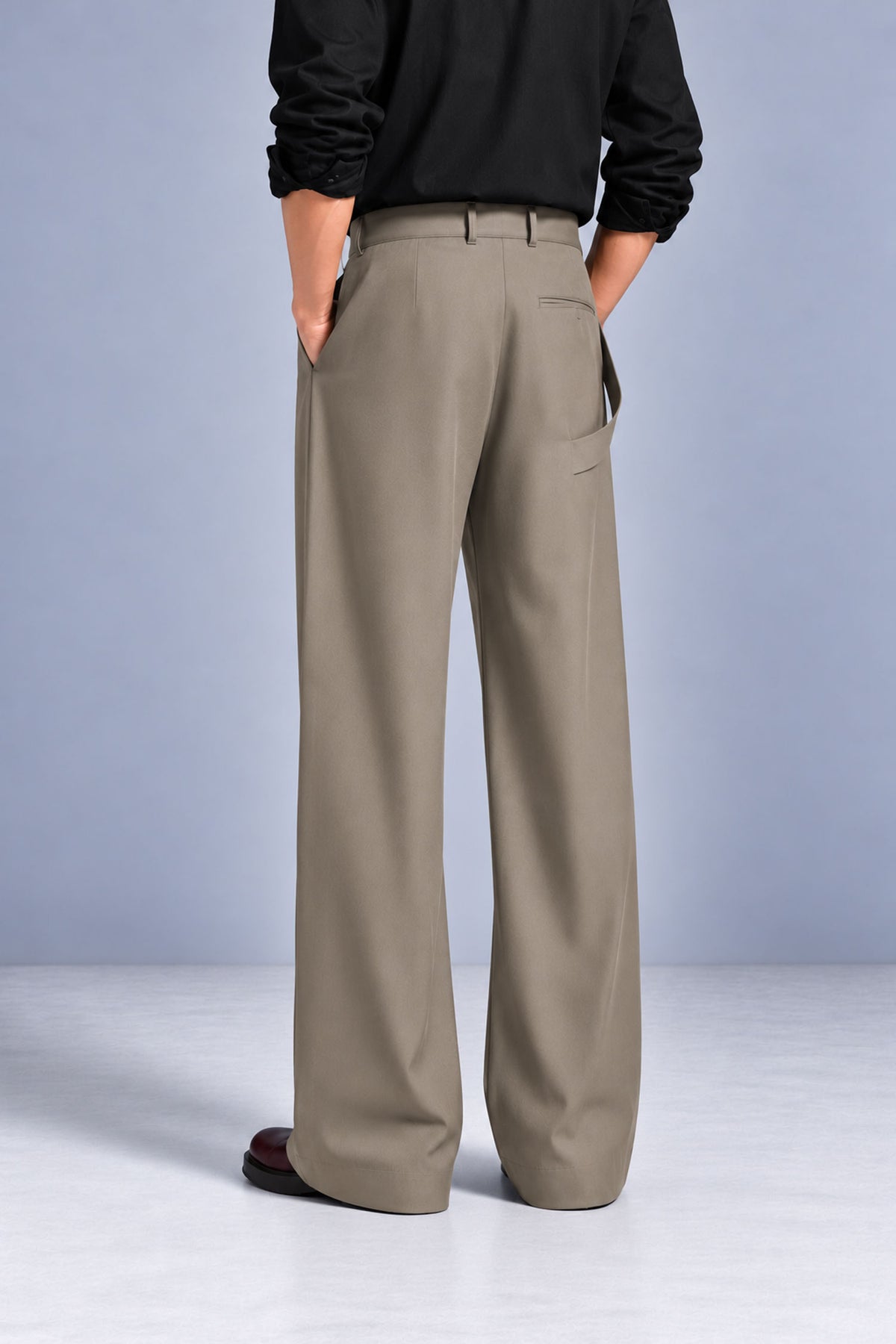 OLF Trouser 01 – Men’s Straight-Fit Trouser – Taupe