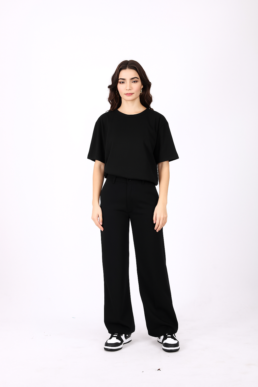 Straight Fit Trouser with Wide Leg - Black