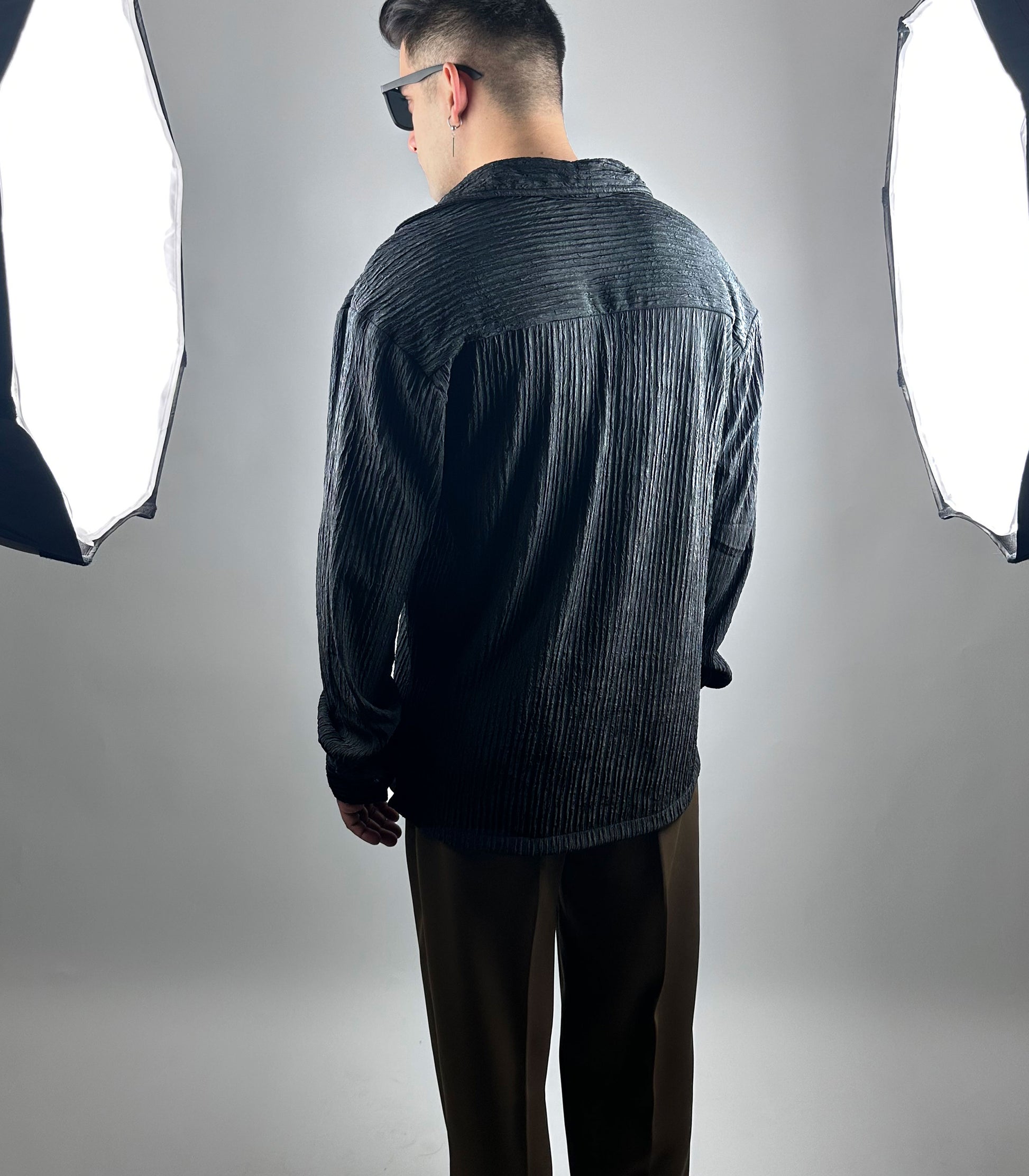 Men Texture Black Shirt