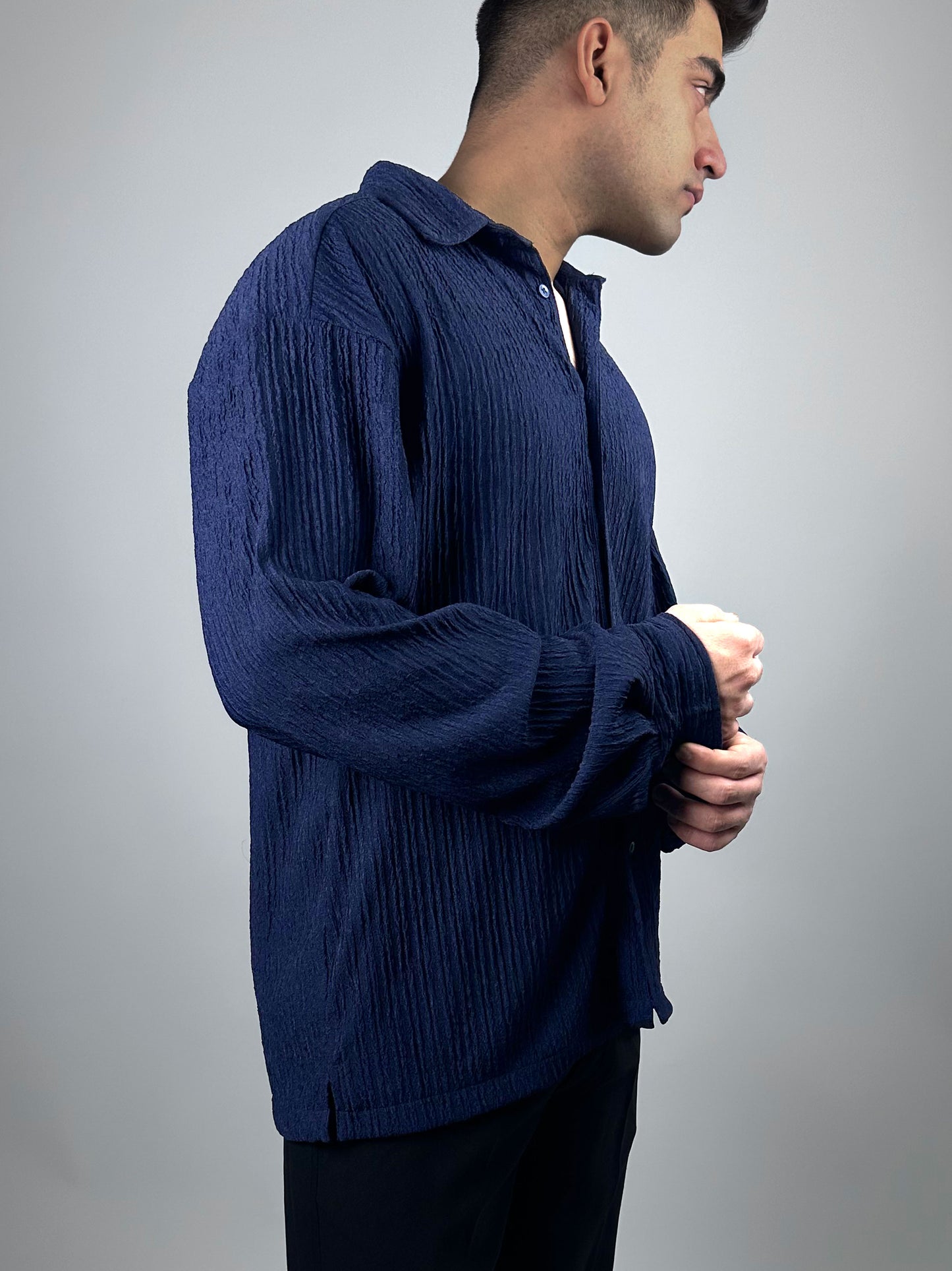 Eyolf Knit Texture Shirt - Navy Blue