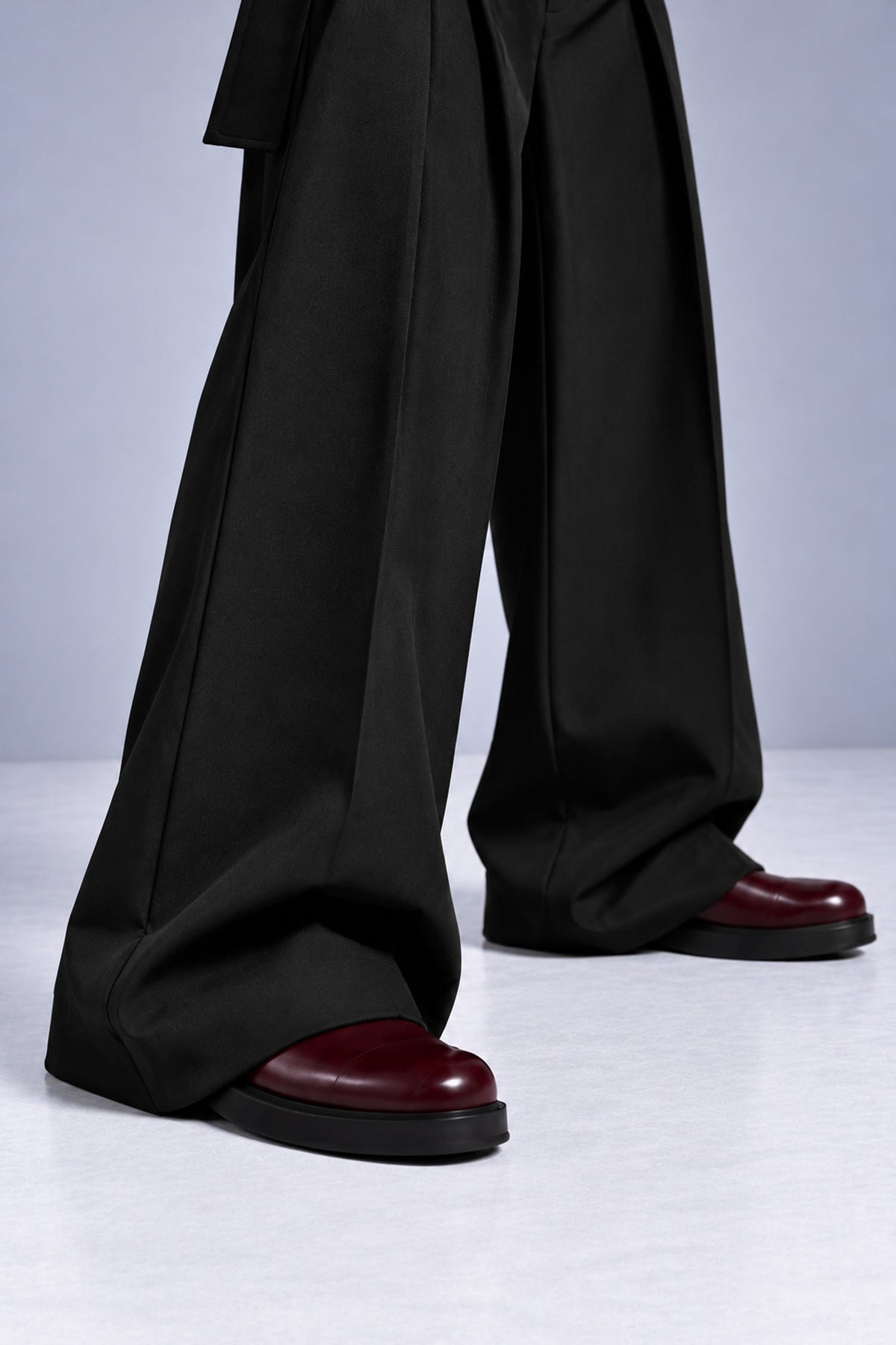 OLF Trouser 01 – Men’s Loose-Fit Wide-Leg Trouser – Black