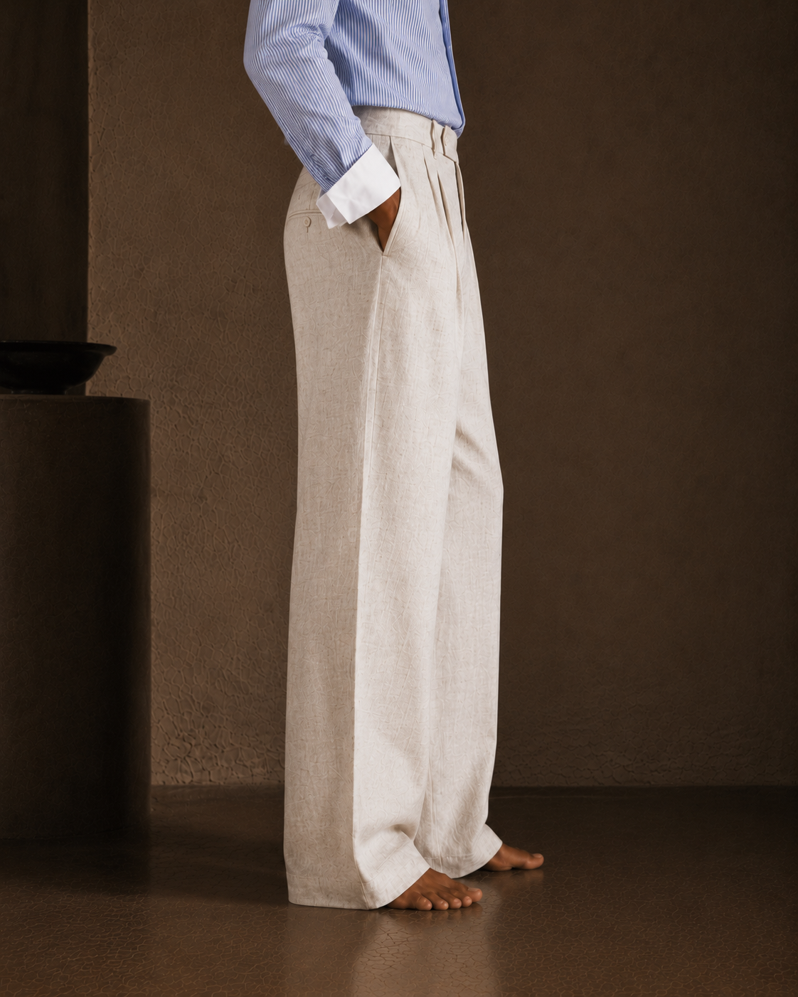 Men Linen Regular Pleated Trouser-Black