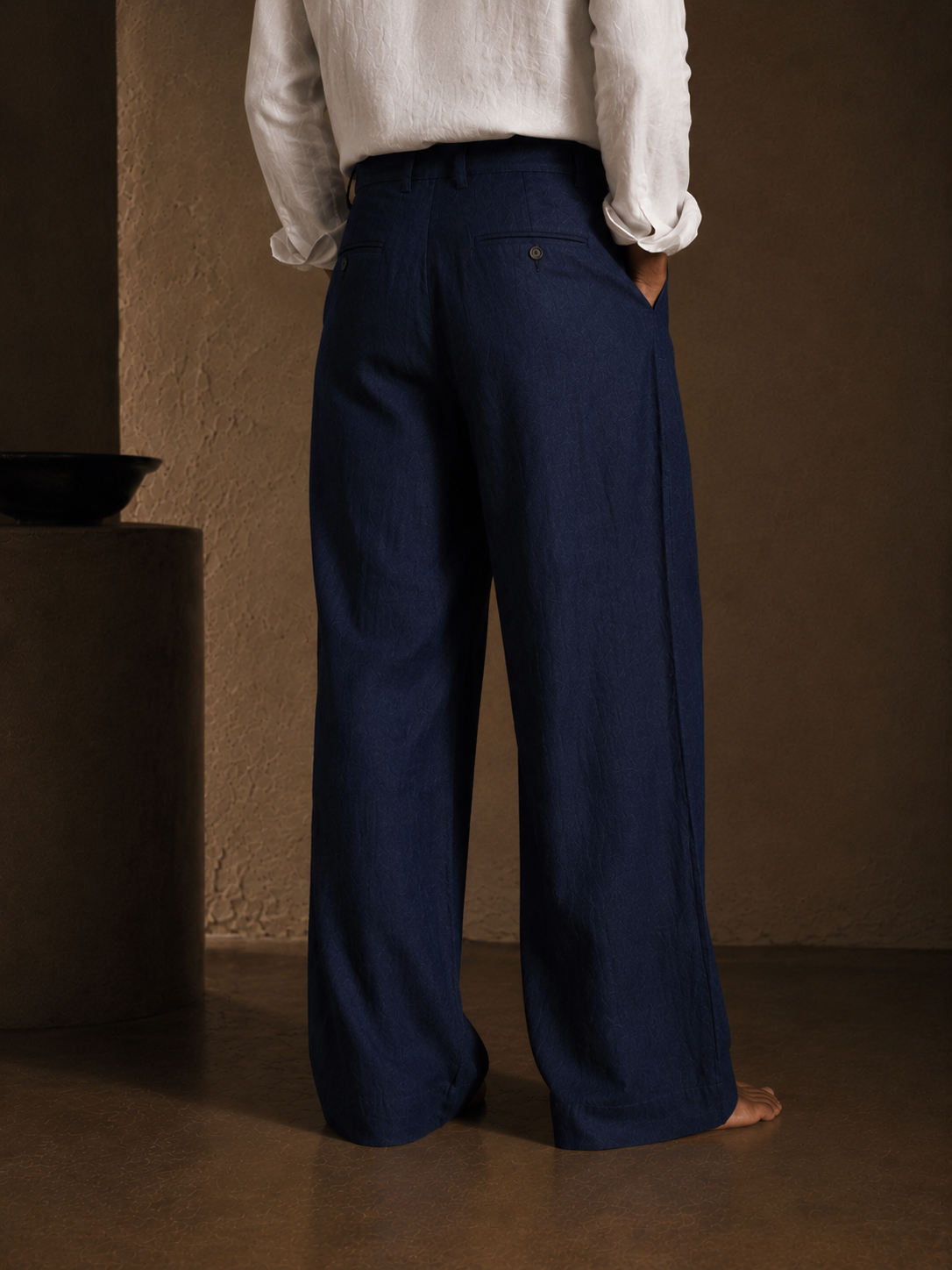 Men Linen Regular Pleated Trouser-Black
